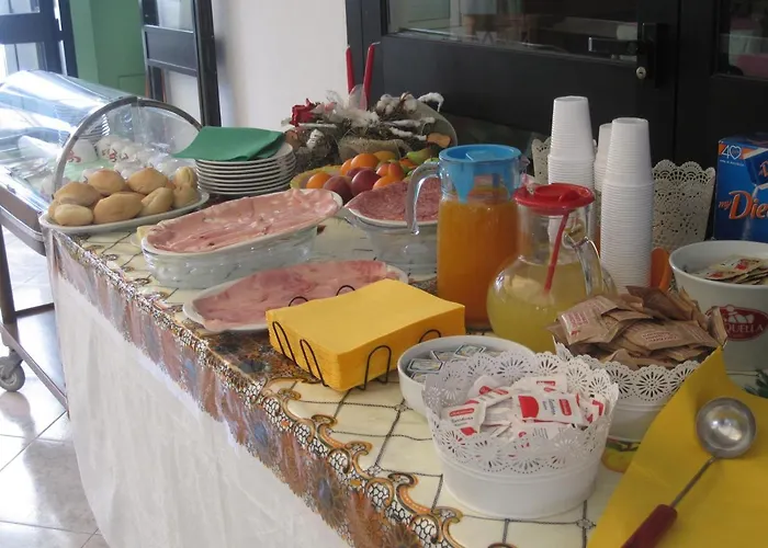 Mare Alojamento de Acomodação e Pequeno-almoço Silvi Marina